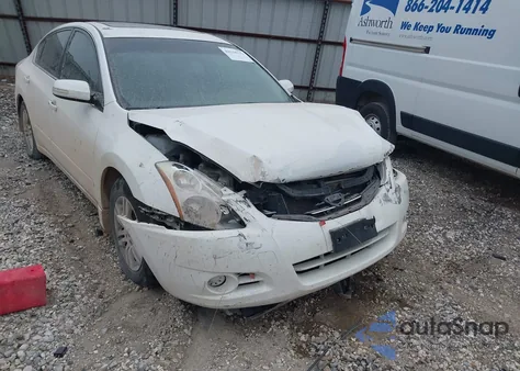 2011 Nissan Altima 2.5 S z USA, uszkodzony, nr VIN 1N4AL2AP1BN425113